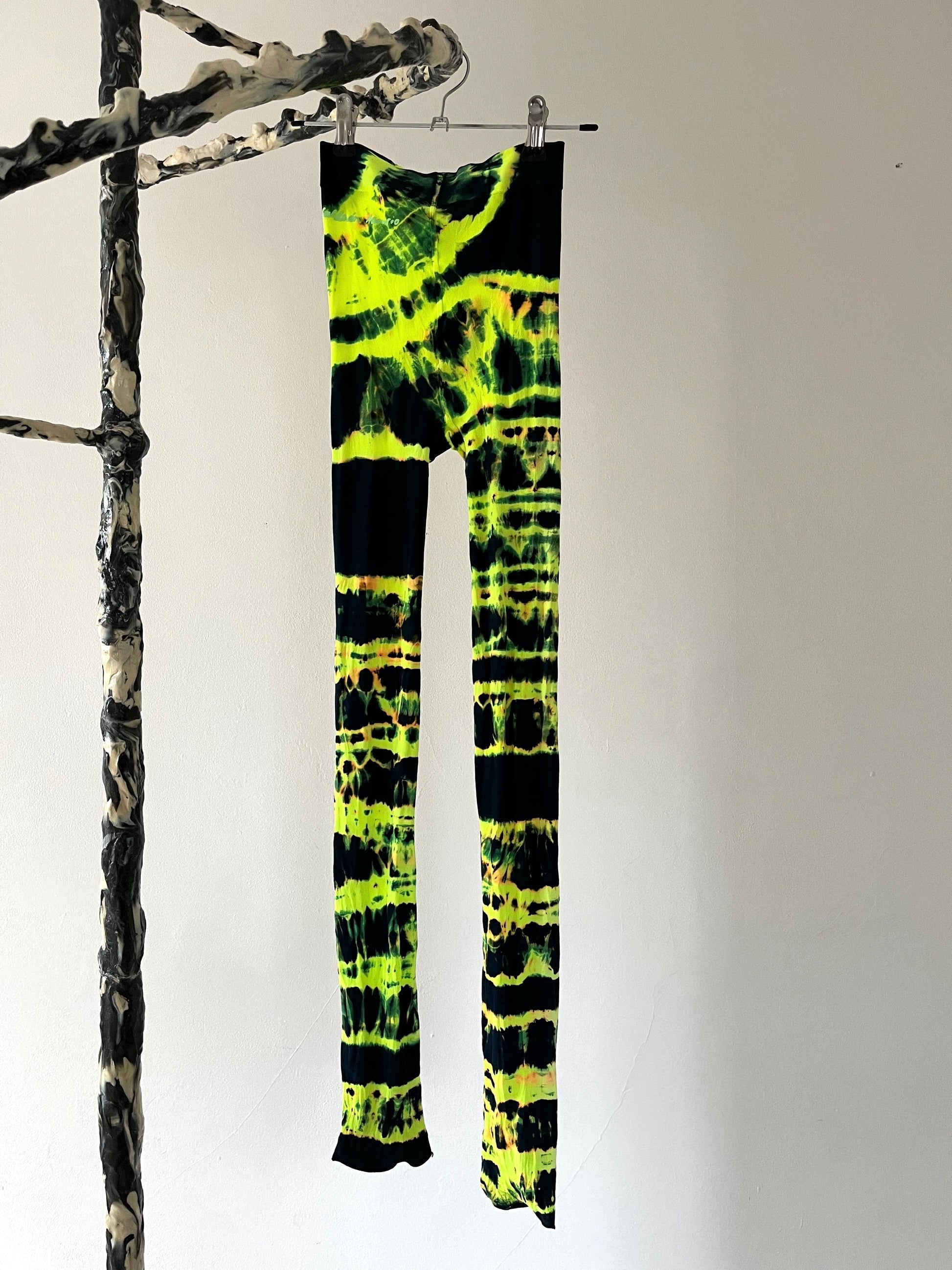 Hand Dyed Tights Green Black-Celia Calderón Asensio-APOC STORE