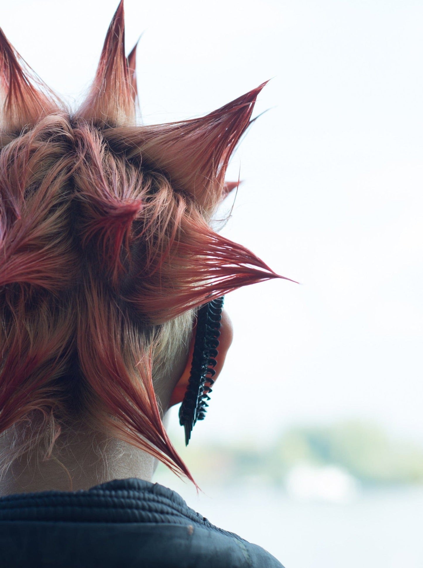 Black Spine Ear Columns-Agoston Balazs-APOC STORE