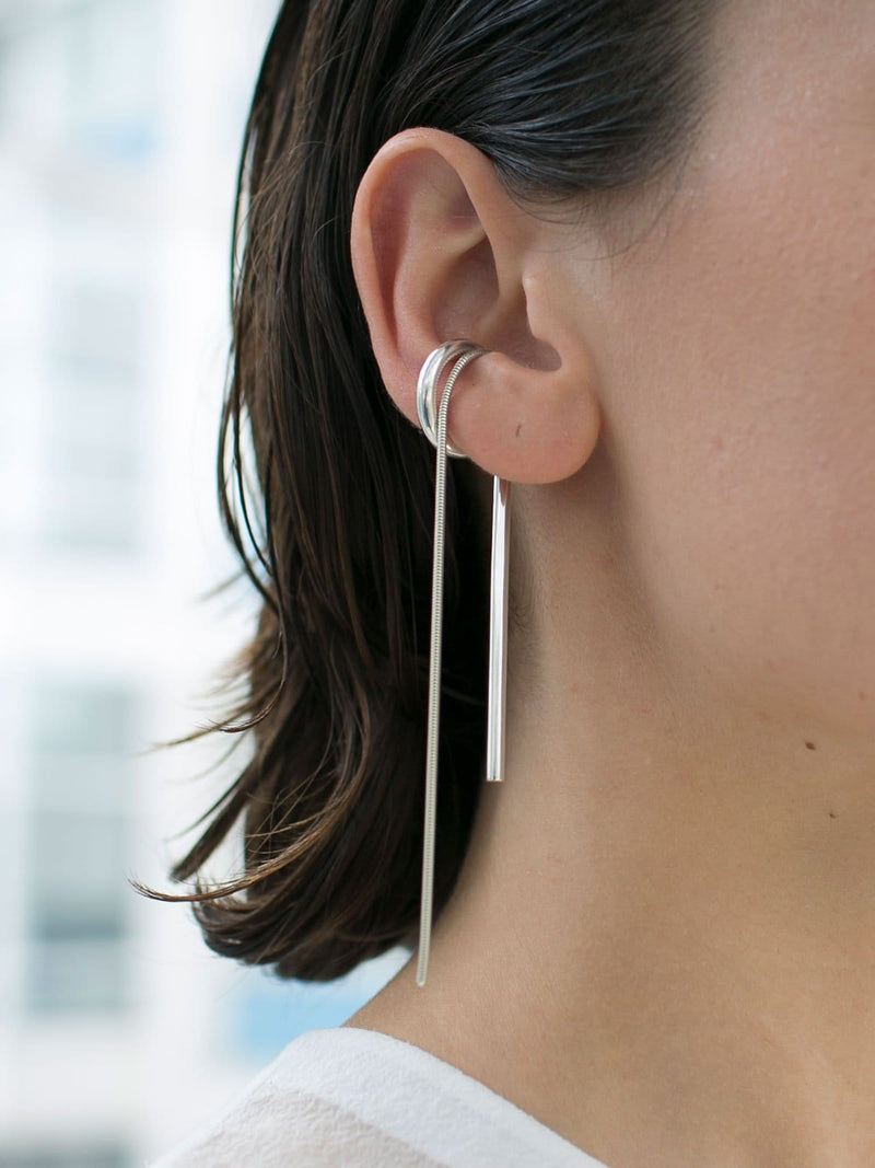 Helen Ear Cuff with Chain and Bar – APOC STORE