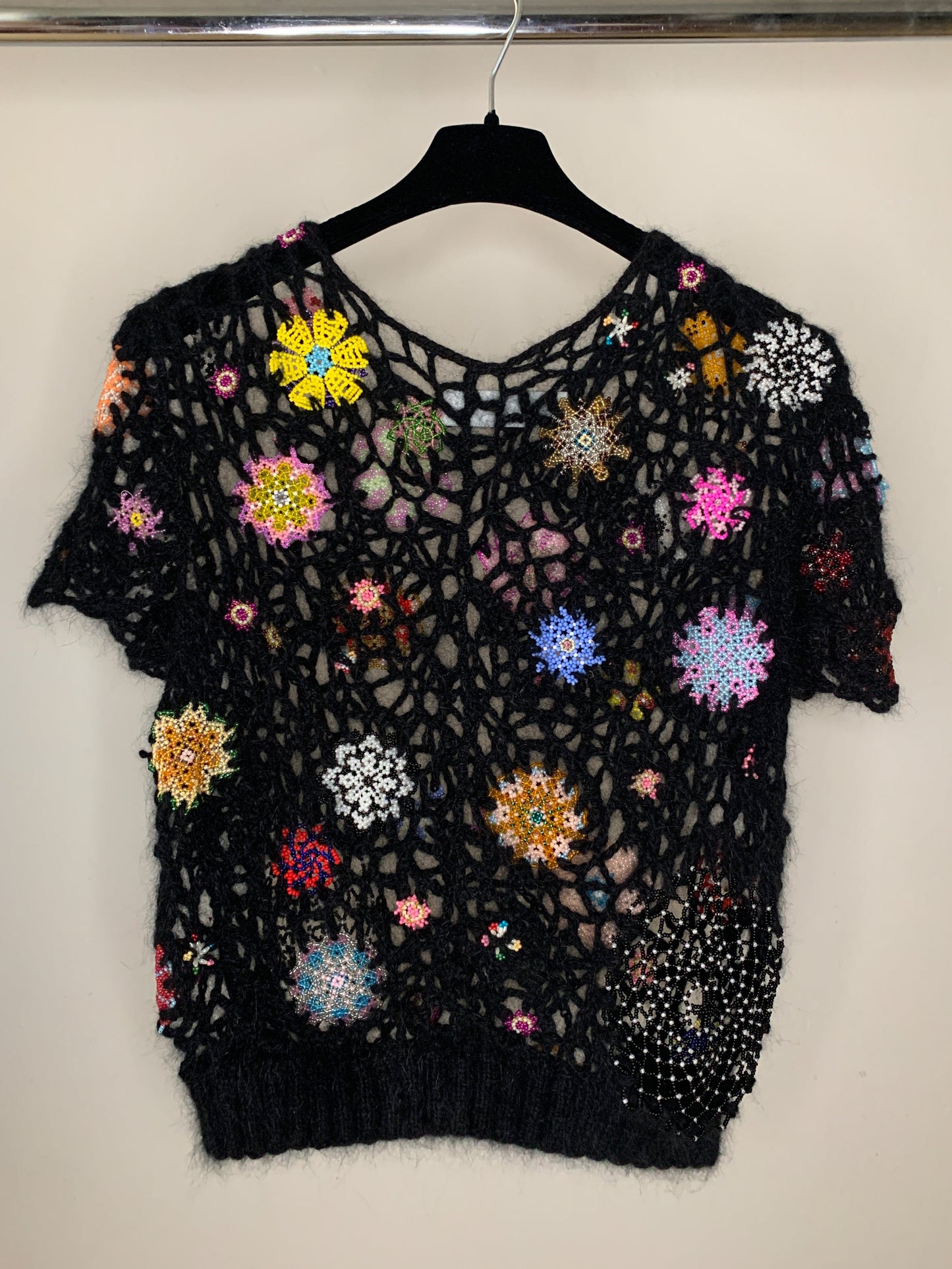 Bead Weaving Top Black-Lou de Bètoly-APOC STORE
