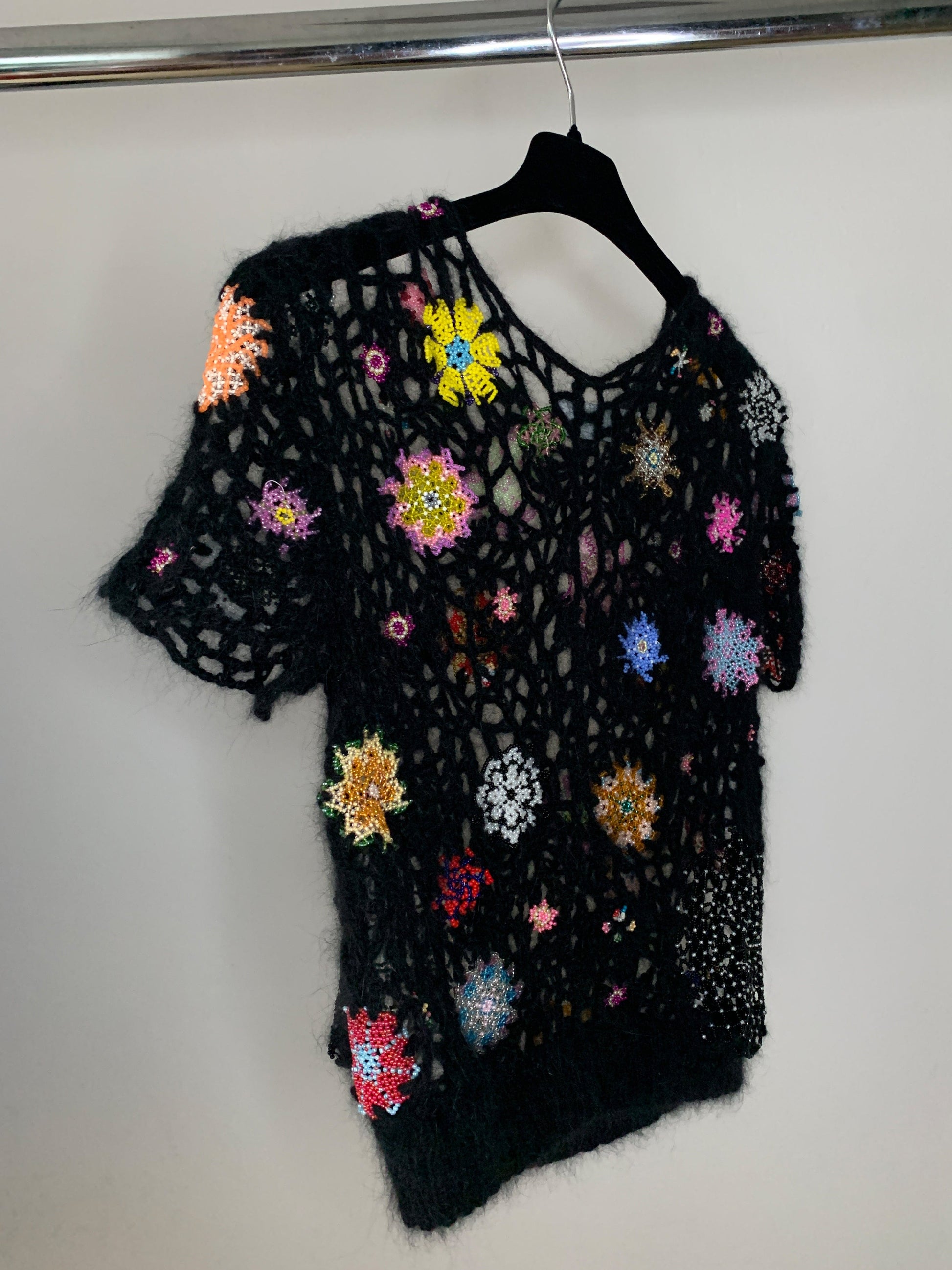 Bead Weaving Top Black-Lou de Bètoly-APOC STORE