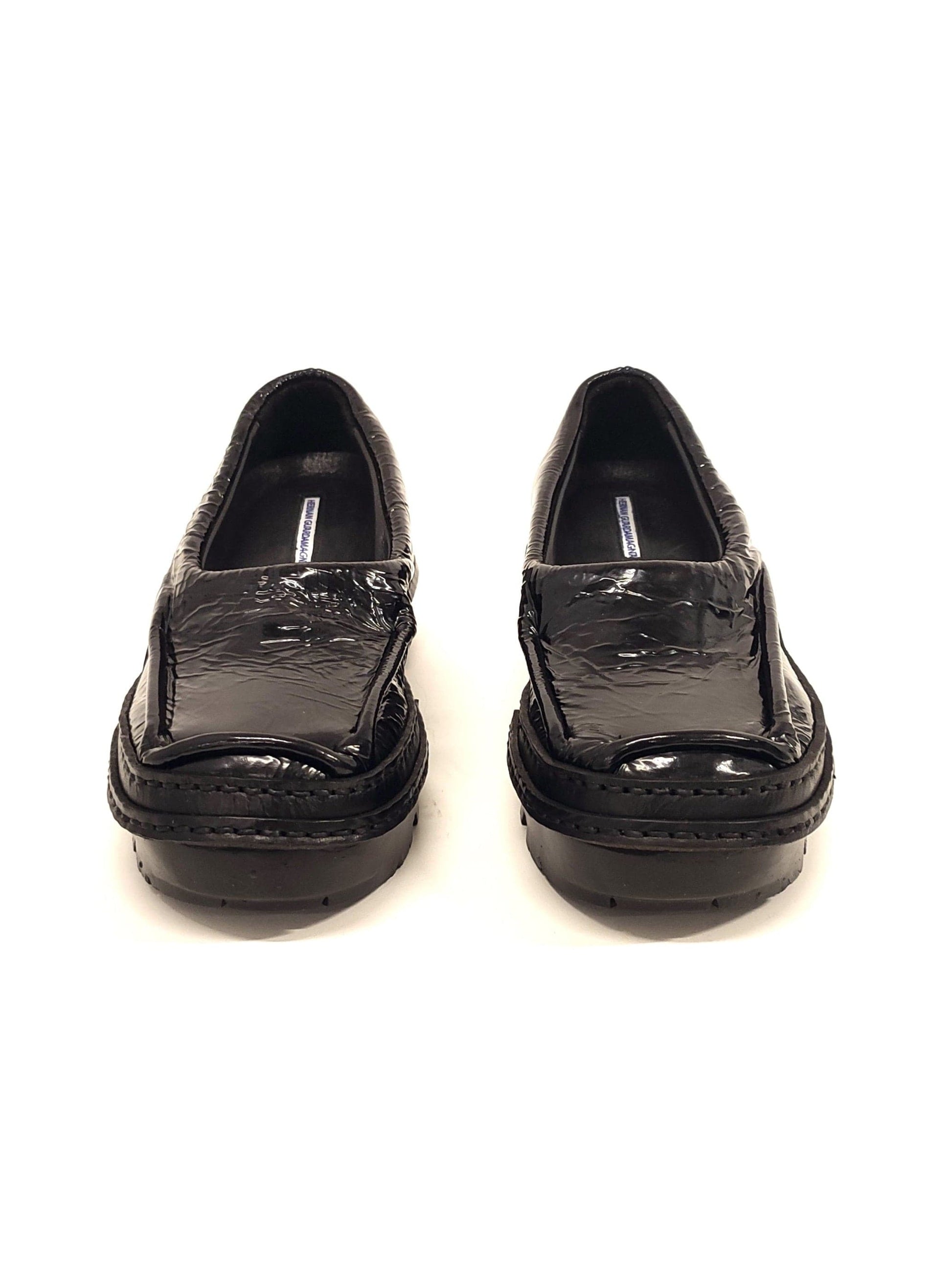 Black Moccasins in Patent Leather-Hernán Guardamagna-APOC STORE