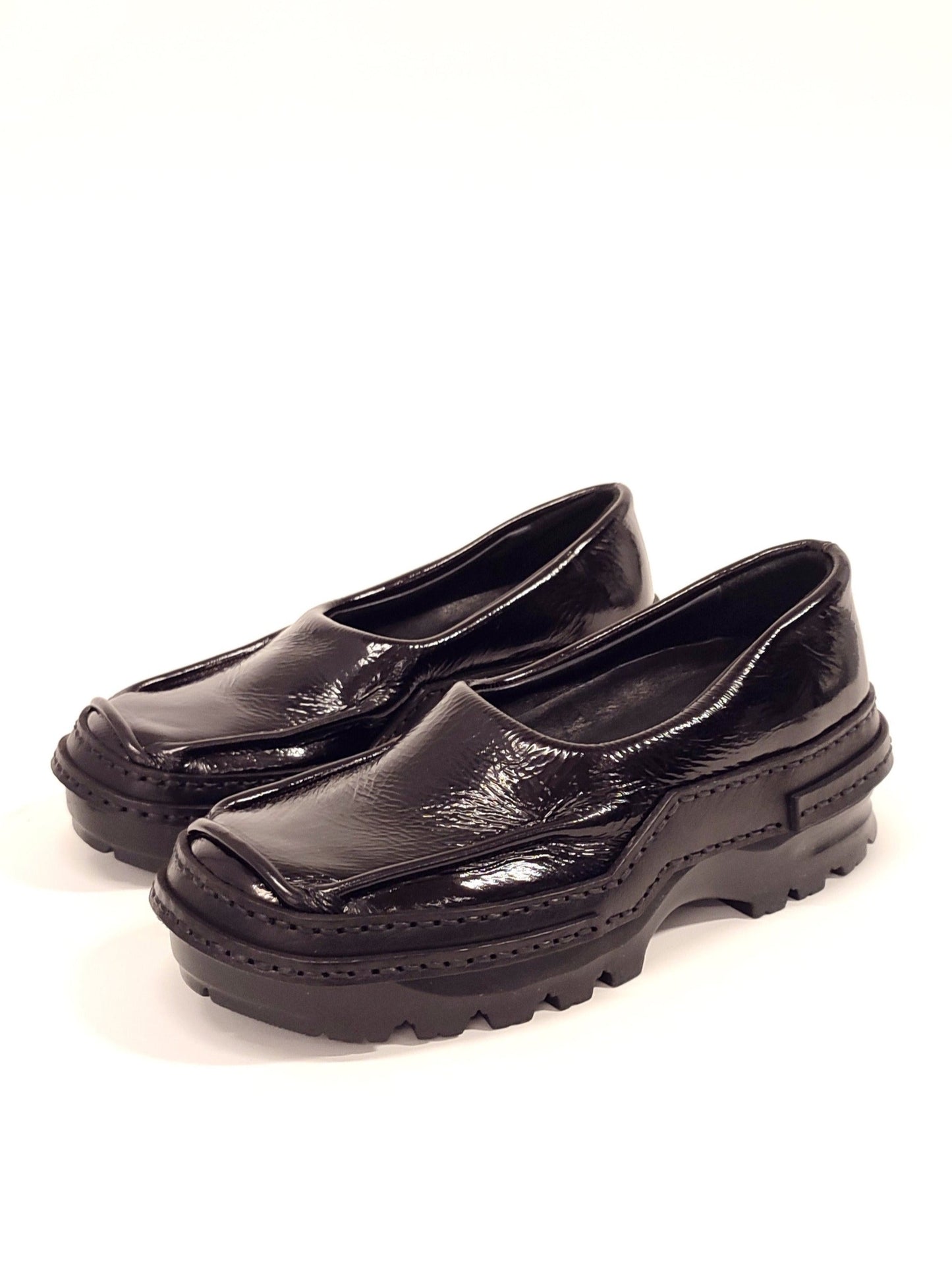 Bordeaux Moccasins in Patent Leather-Hernán Guardamagna-APOC STORE