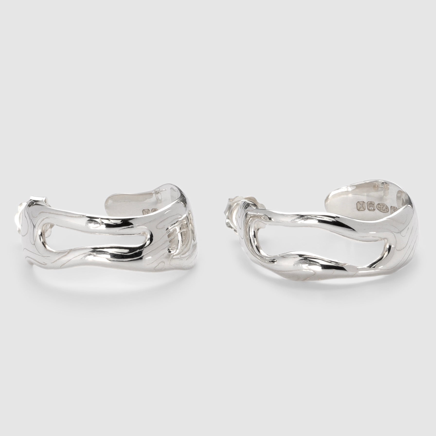 Globe Hoops-OCTI-APOC STORE