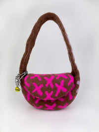 Milk Choc Saddle Kisses Bag-Carboot-APOC STORE