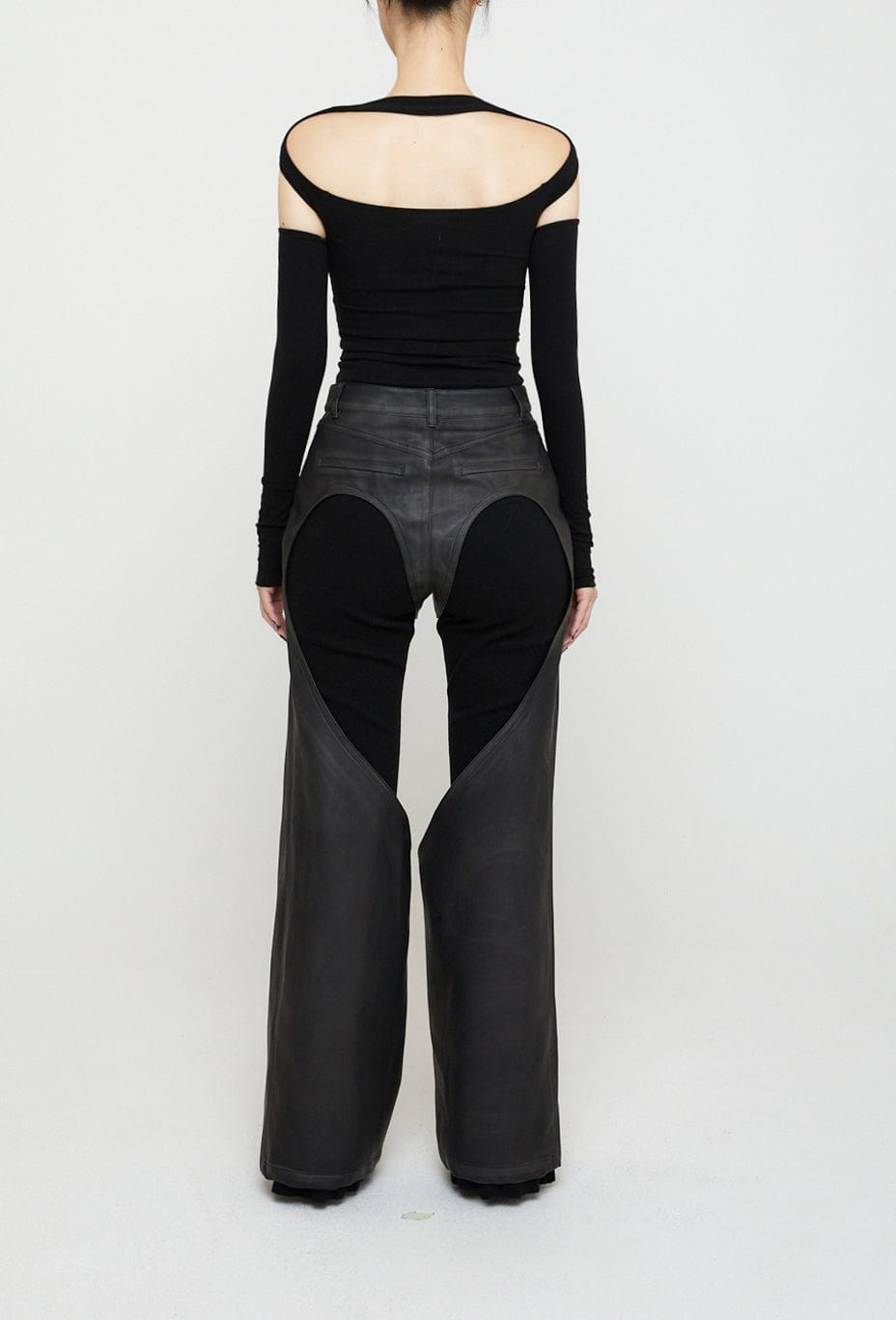 Mago Tee Black-Nibgnus-APOC STORE