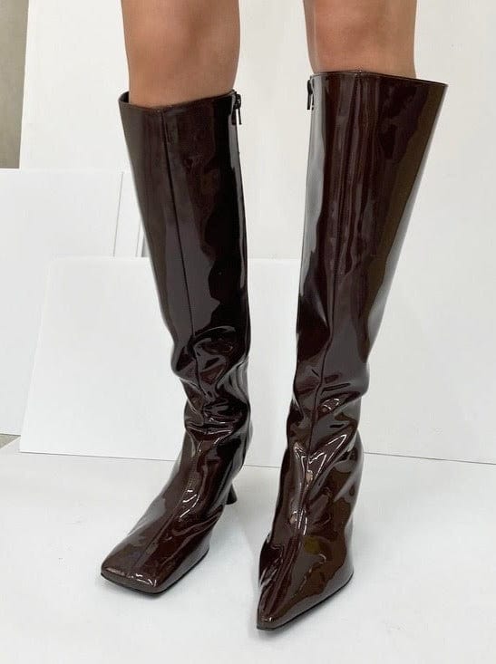 Cedar Brown Tri-Square-Sun Woo-APOC STORE